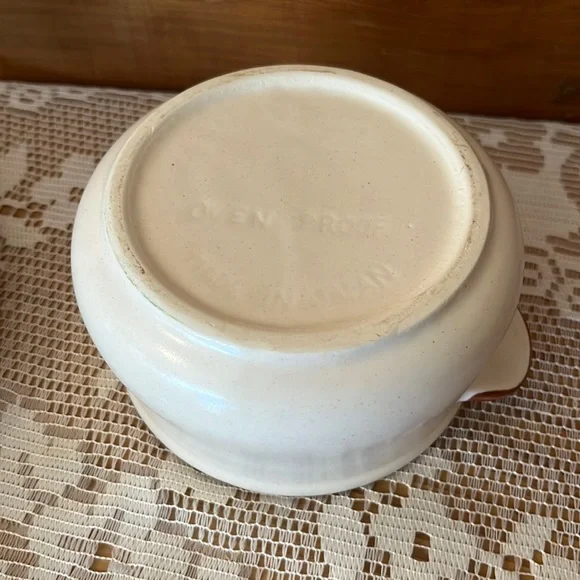 Gardenia Flower Casserole Pot - Picture 3 of 5